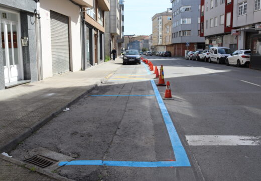A avenida Ponte da Pedra incorpórase á zona azul con 14 prazas de estacionamento limitado